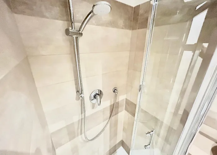 Un Letto Ideale Eur - Un Letto Ideale 4* Rom