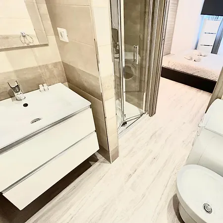 Un Letto Ideale Eur Konukevi